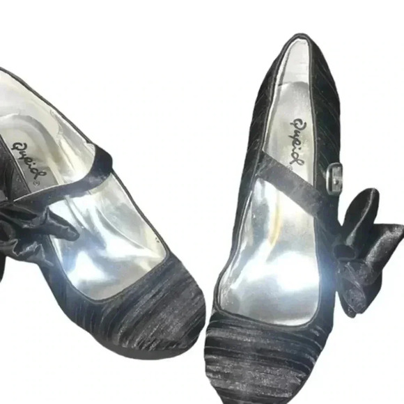 QUPID SATIN HEELS WITH BOWS - Picture 5 of 5